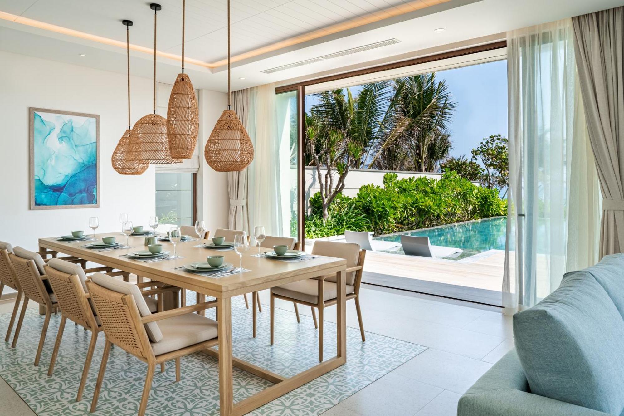 The Ocean Resort By Fusion Куинён Экстерьер фото